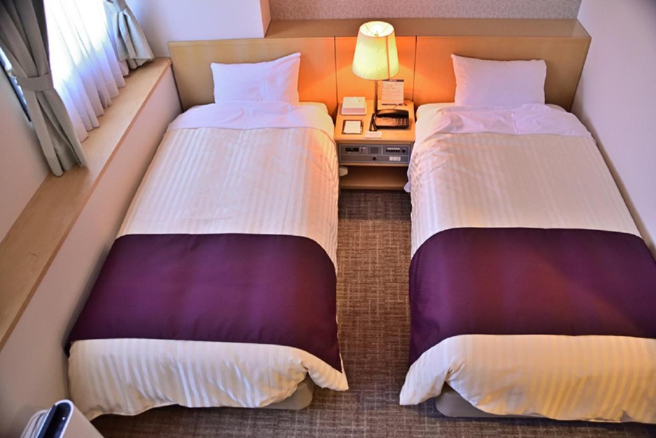 Takasaki Urban Hotel Exteriör bild